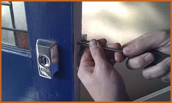 Village Locksmith Store Chicago, IL 312-288-7585 - 4-locksmith-help